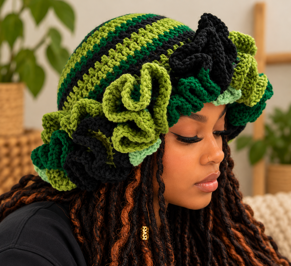 Green Remix Ruffle Crown